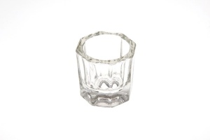 Стаканчик для жидкости стеклянный